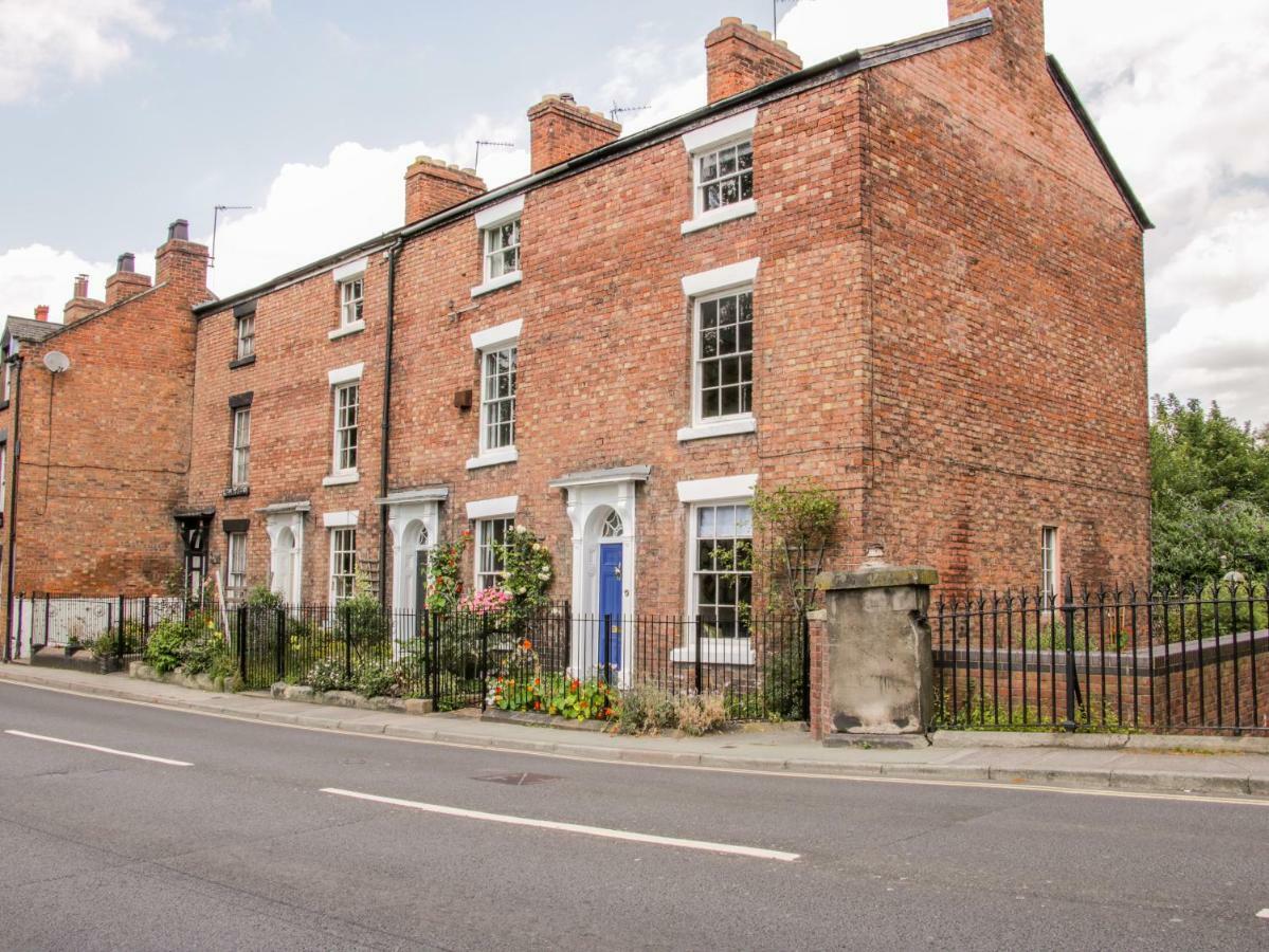 1 Reabrook Place Shrewsbury Exterior photo